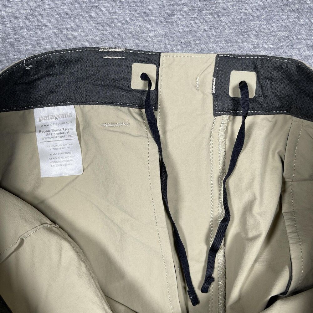 Patagonia Cargo Shorts Mens 32 Beige Nylon Spandex Microfiber - Picture 7 of 8